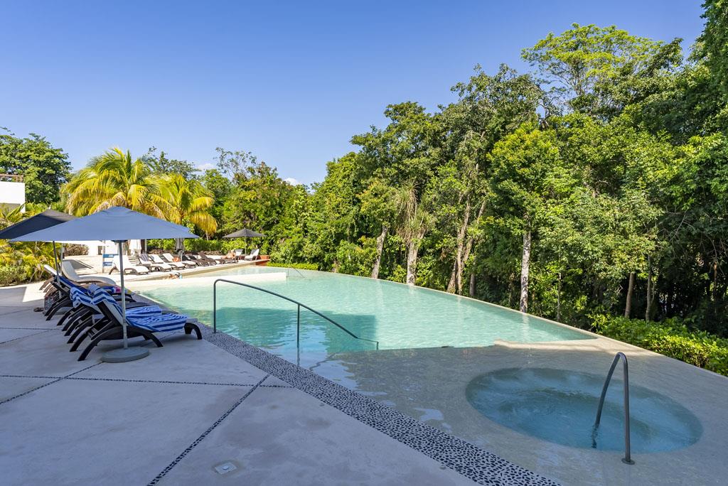 1 Bed 1 Bath  Condo For Sale In Akumal [77776]